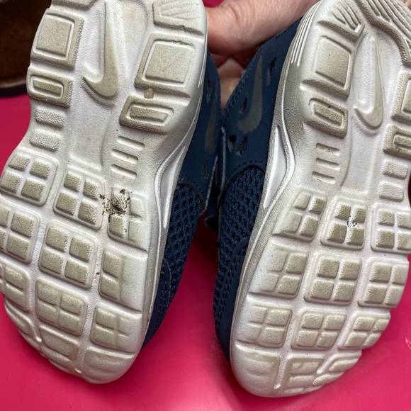 Nike used toddler size 6c blue/orange sneakers - Picture 10 of 12